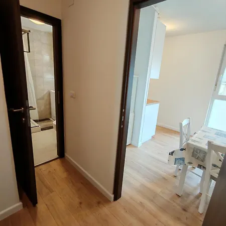 Apartment Astra *